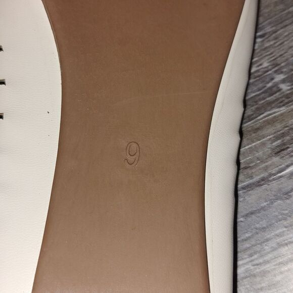 Cinak light cream color flats Sz  9 NWOT - Picture 7 of 7